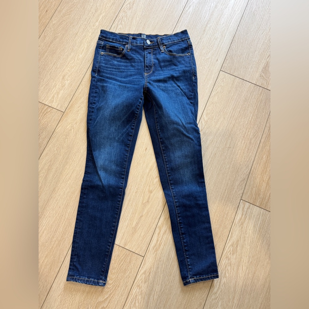 👖✨ GAP True Skinny Jeans — Size 27 Short (Dark Wash) ✨👖